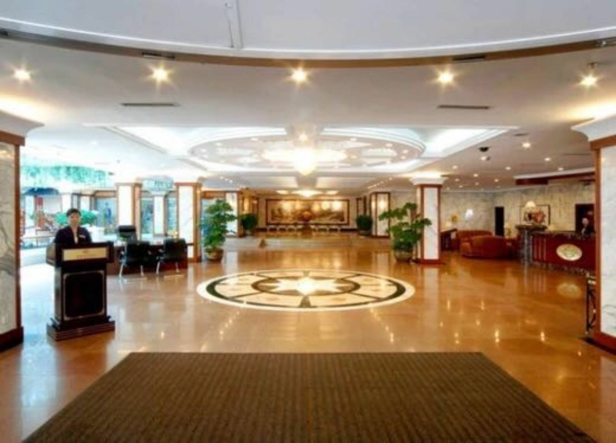 Shenyang Civil Aviation Hotel 外观 照片